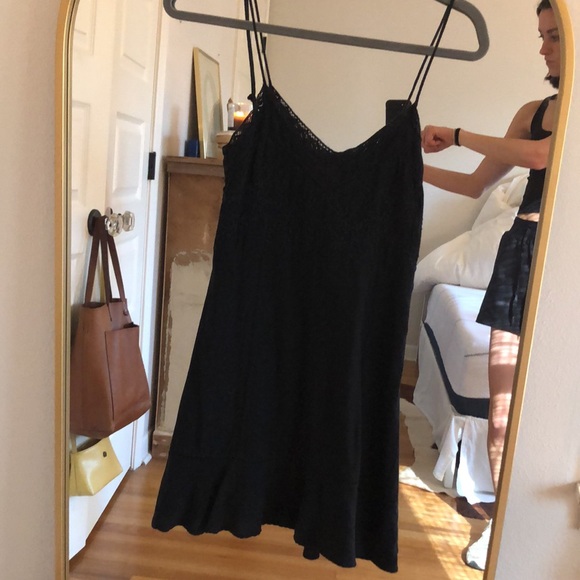 ZARA EMBROIDERED LINEN BLEND MINI DRESS - Picture 2 of 5